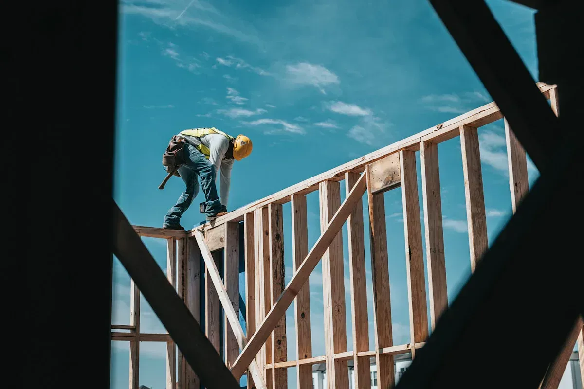 Construire sa maison en Algérie : coûts réels au m² en 2026